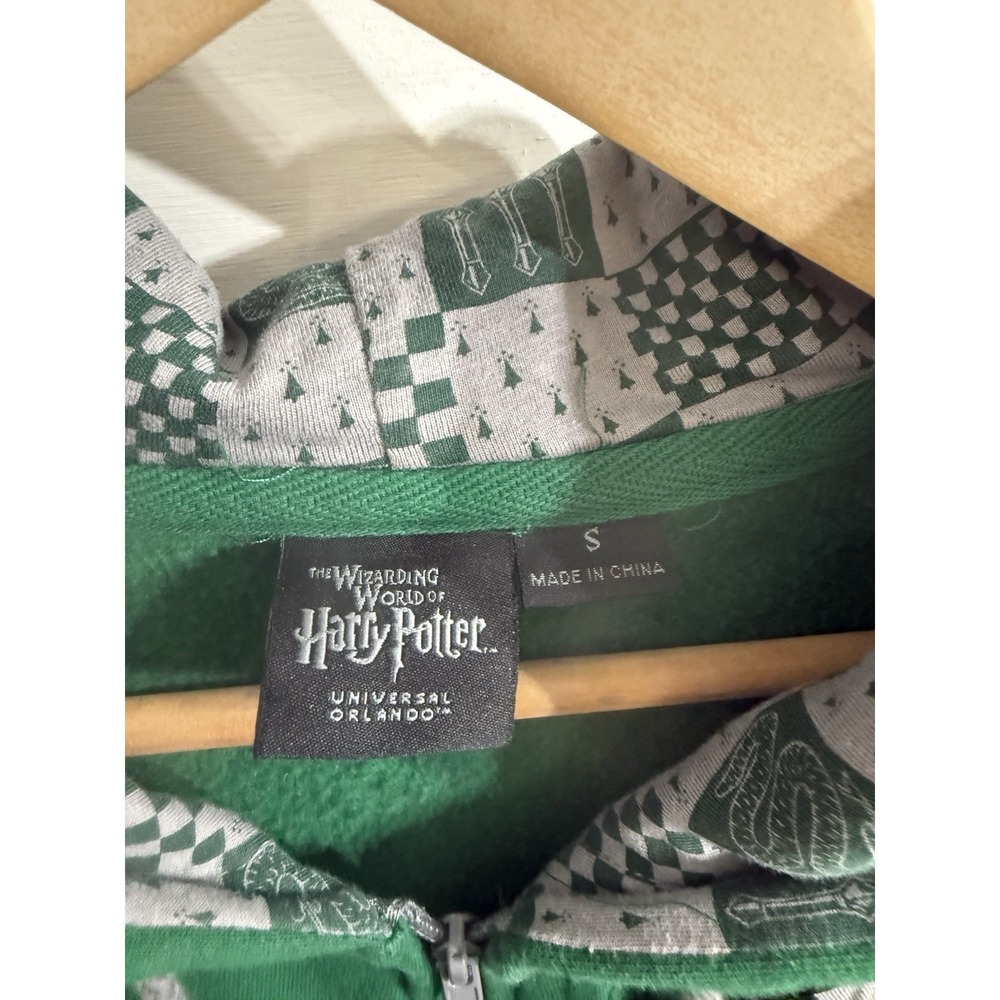 Wizarding World of Harry Potter Slytherin Hoodie Full Zip Sweater Mens Small S‎ - Picture 4 of 5